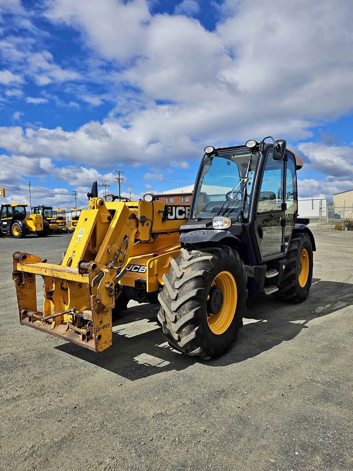 2012  JCB 531-70 Agri Super telehandler